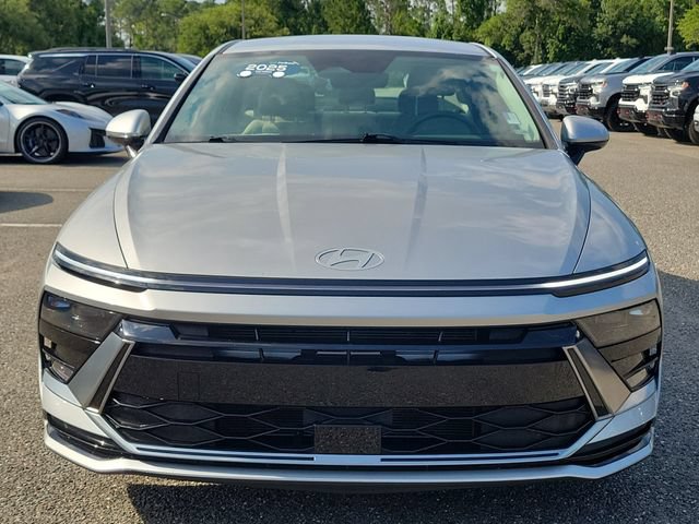 Used 2025 Hyundai Sonata SEL FWD image 8
