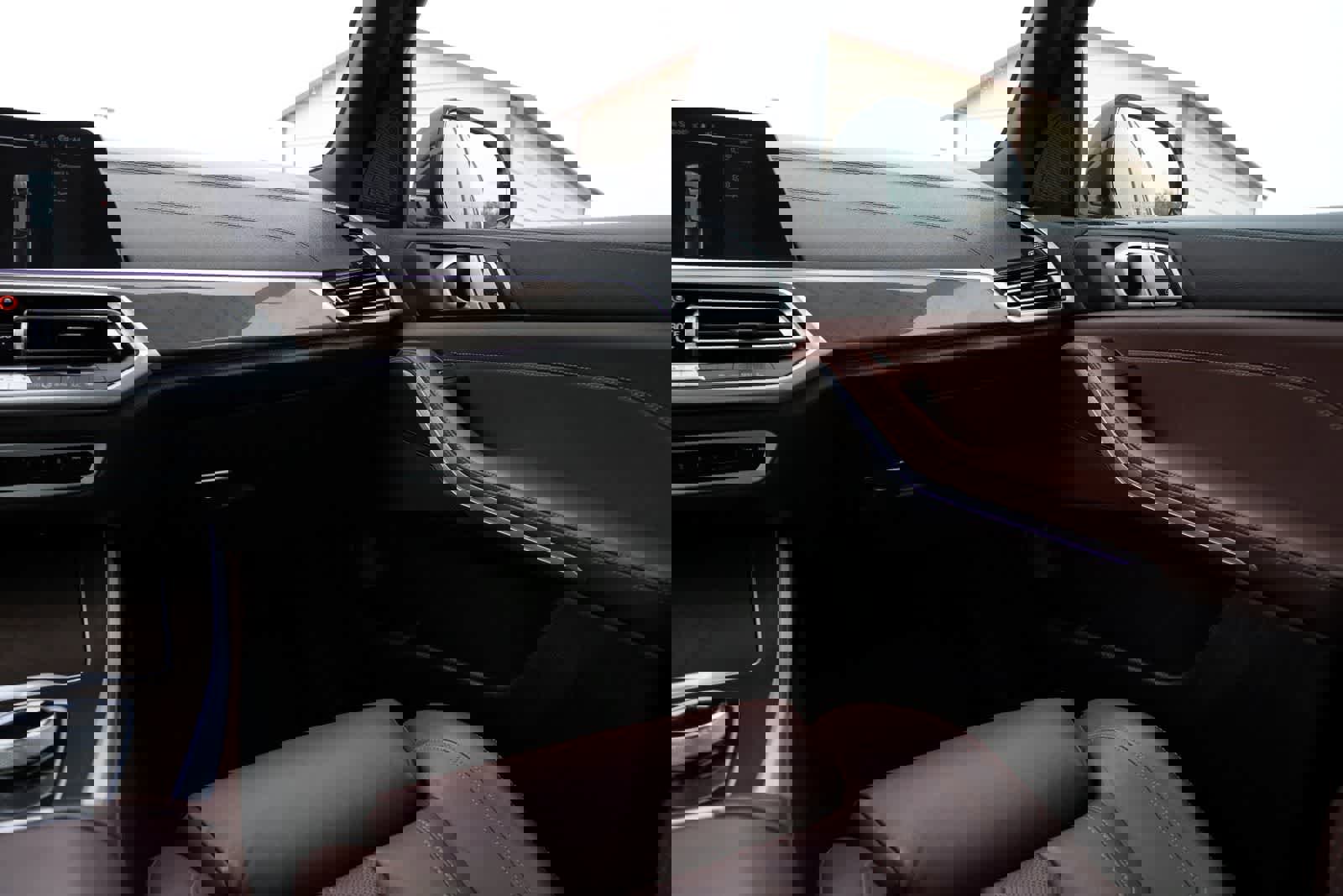 Used 2022 BMW X5 xDrive40i w/ Premium Package image 8