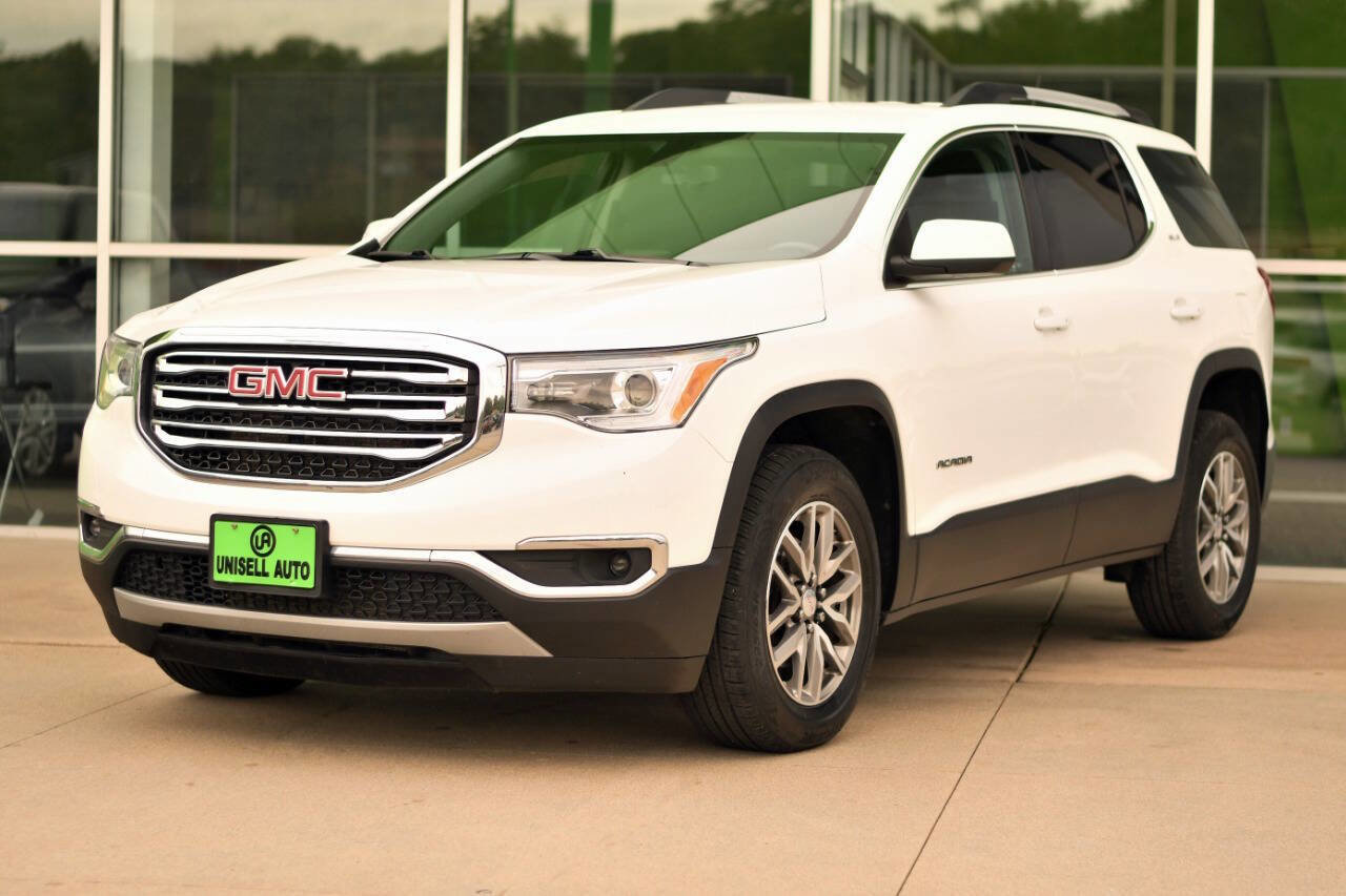 Used 2018 GMC Acadia SLE w/ LPO, Floor Liner Package image 3