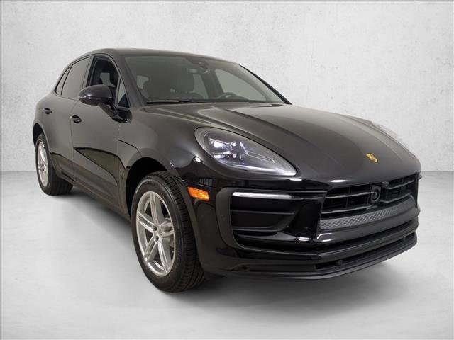 New 2026 Porsche Macan image 7