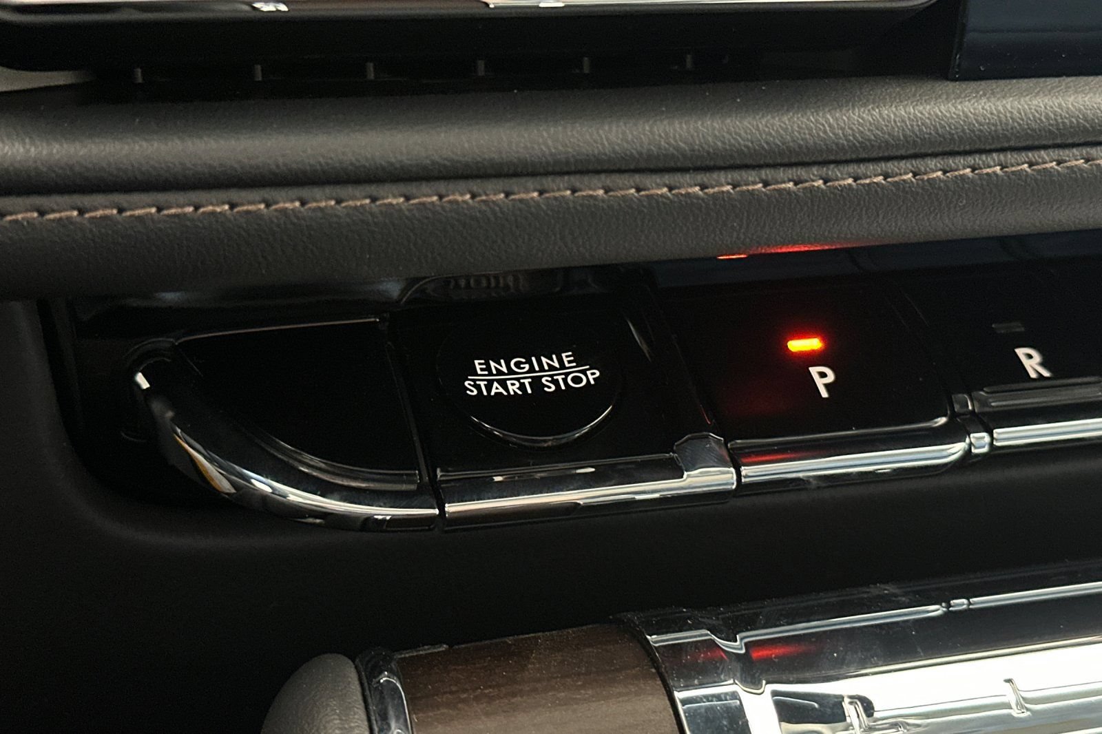 New 2026 Lincoln Aviator Reserve AWD/4WD image 23