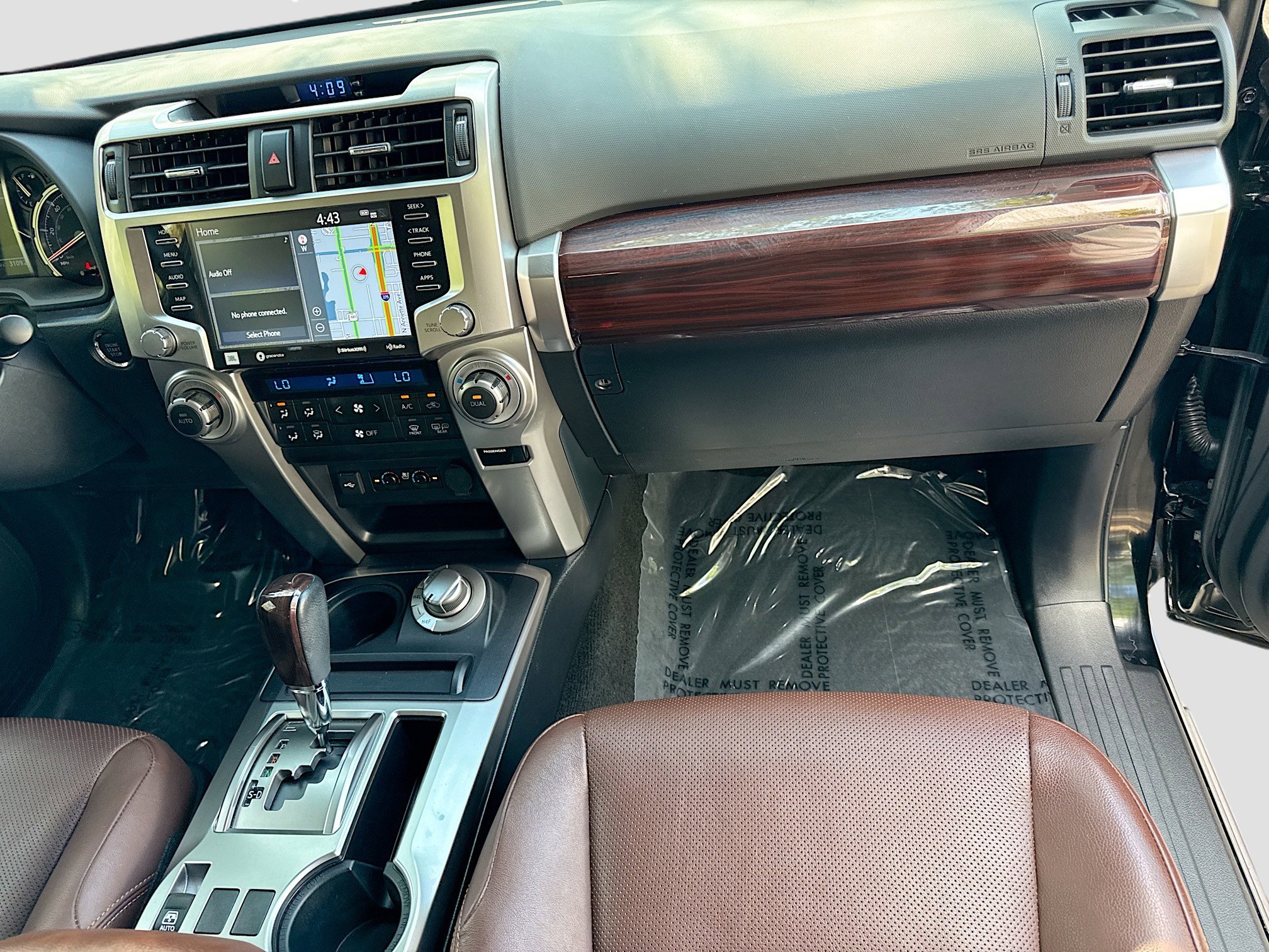 Used 2021 Toyota 4Runner Limited image 16