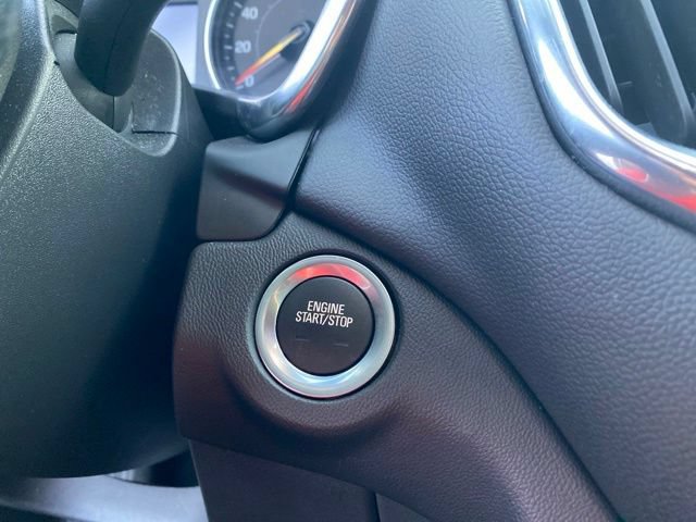 Used 2021 Chevrolet Equinox LT FWD image 20