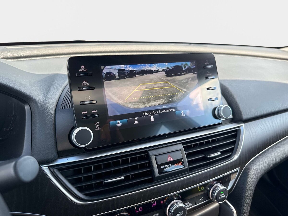 Used 2022 Honda Accord Touring image 21