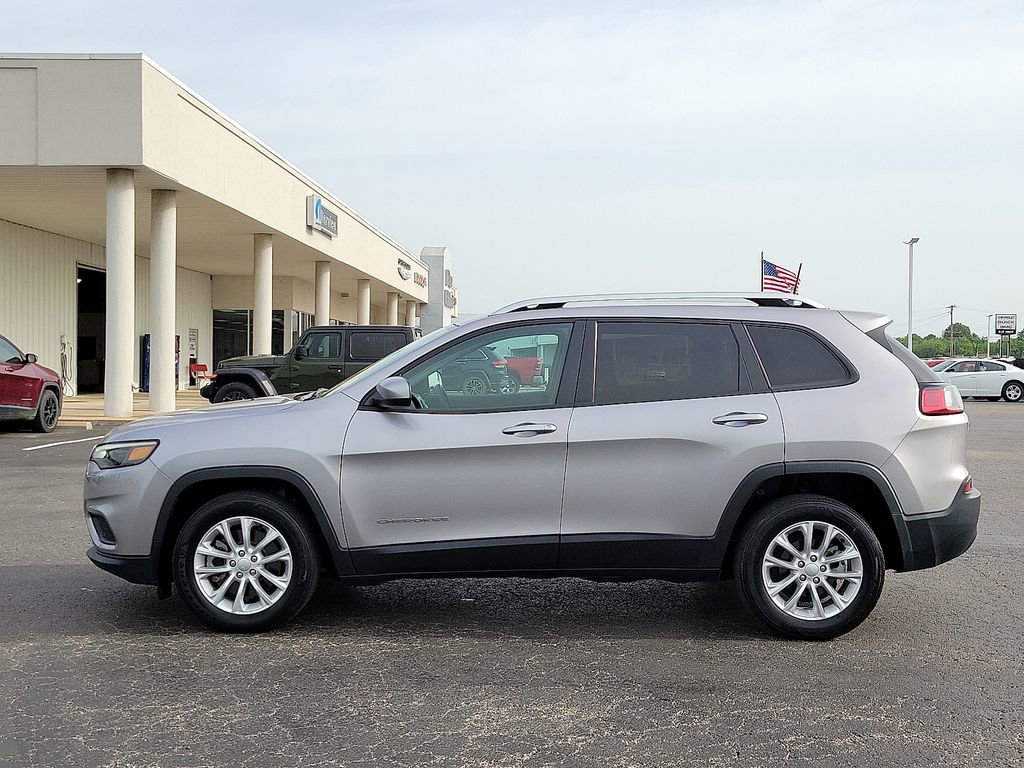 Used 2020 Jeep Cherokee Latitude image 3