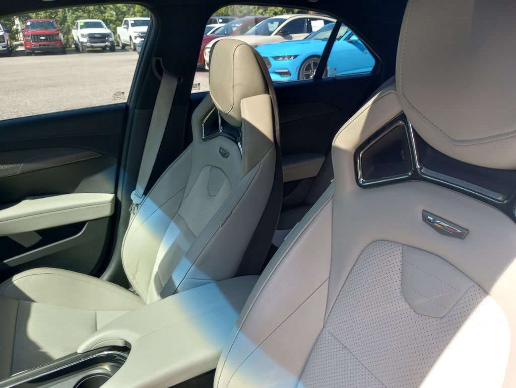 Used 2017 Cadillac ATS V w/ Luxury Package RWD image 24