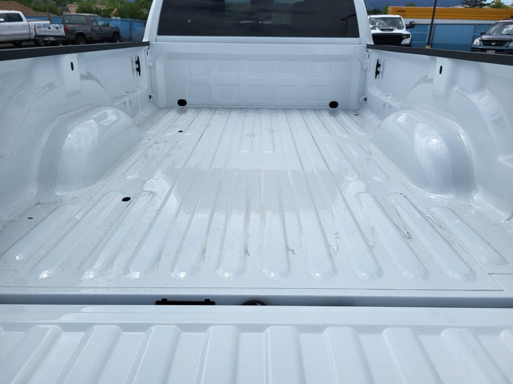 New 2026 RAM 2500 Tradesman AWD/4WD image 32