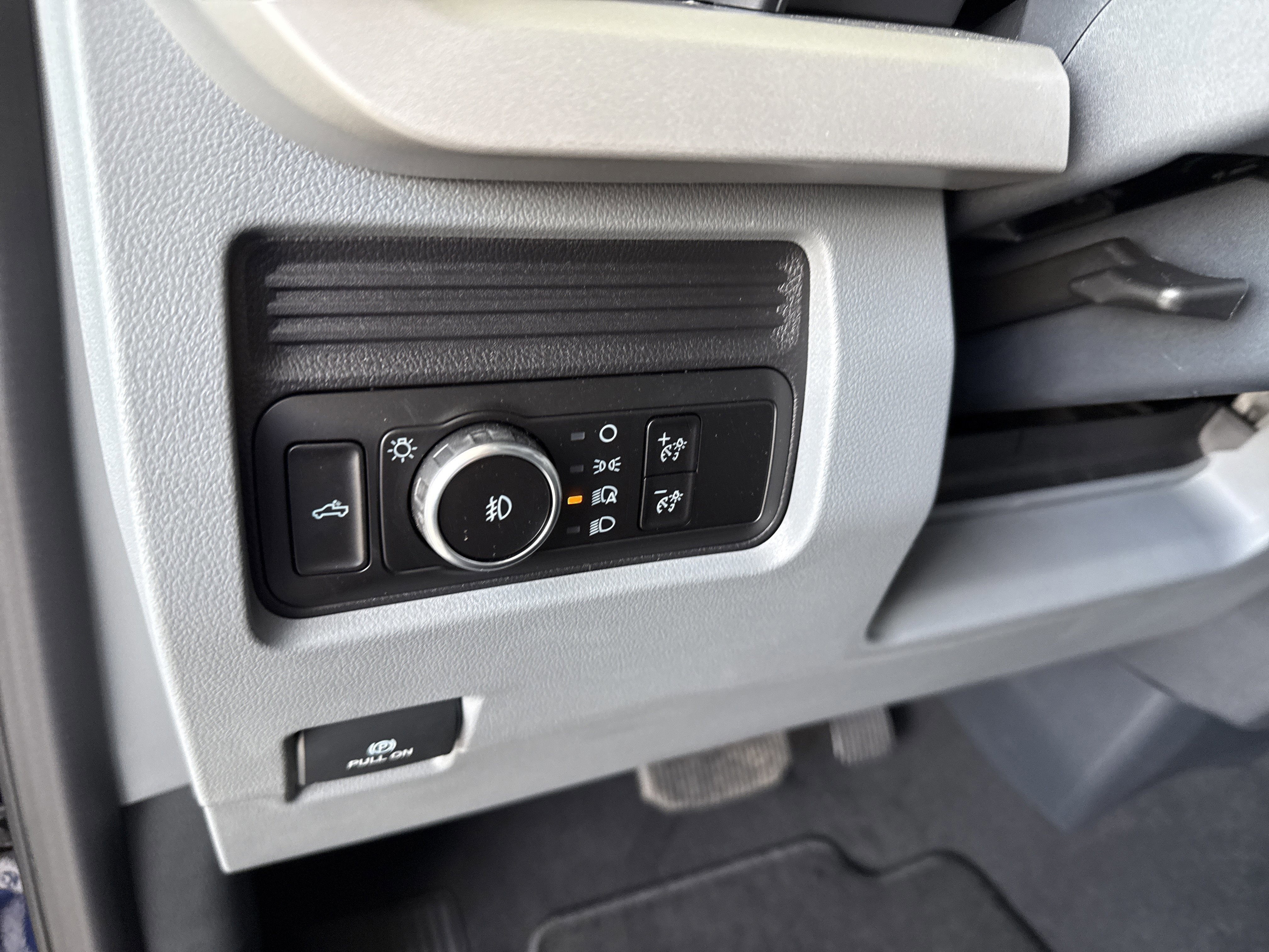 New 2026 Ford F250 XL image 22