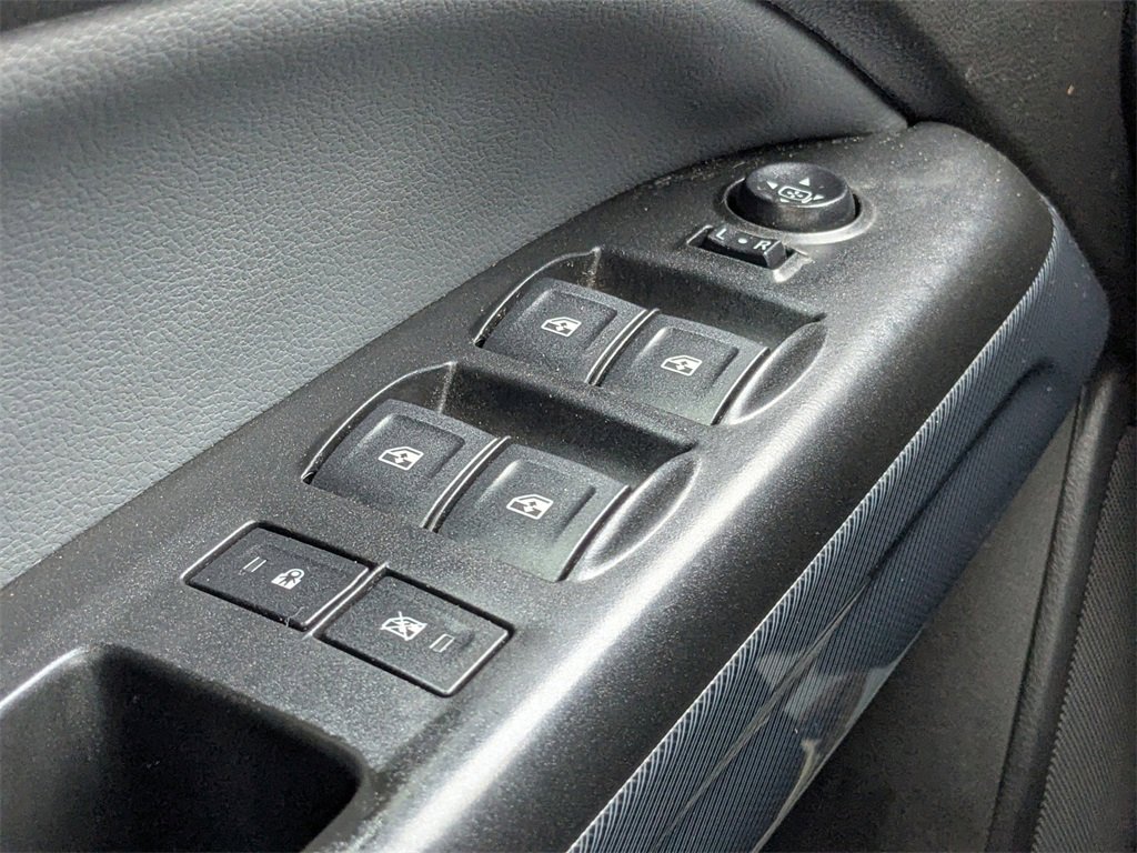 Used 2018 Chevrolet Colorado Z71 image 19