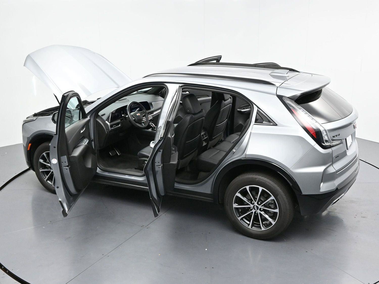 Certified 2024 Cadillac XT4 Sport w/ Cold Weather Package AWD/4WD image 38