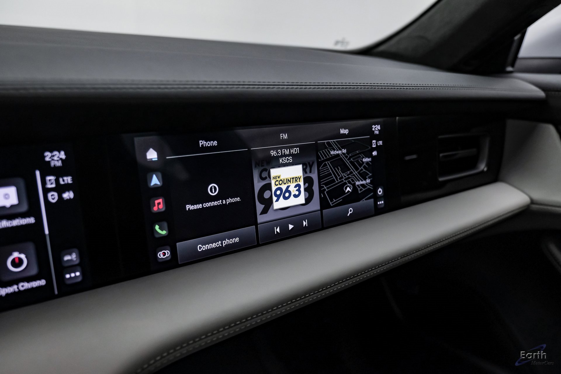 Used 2023 Porsche Taycan GTS w/ Premium Package image 63