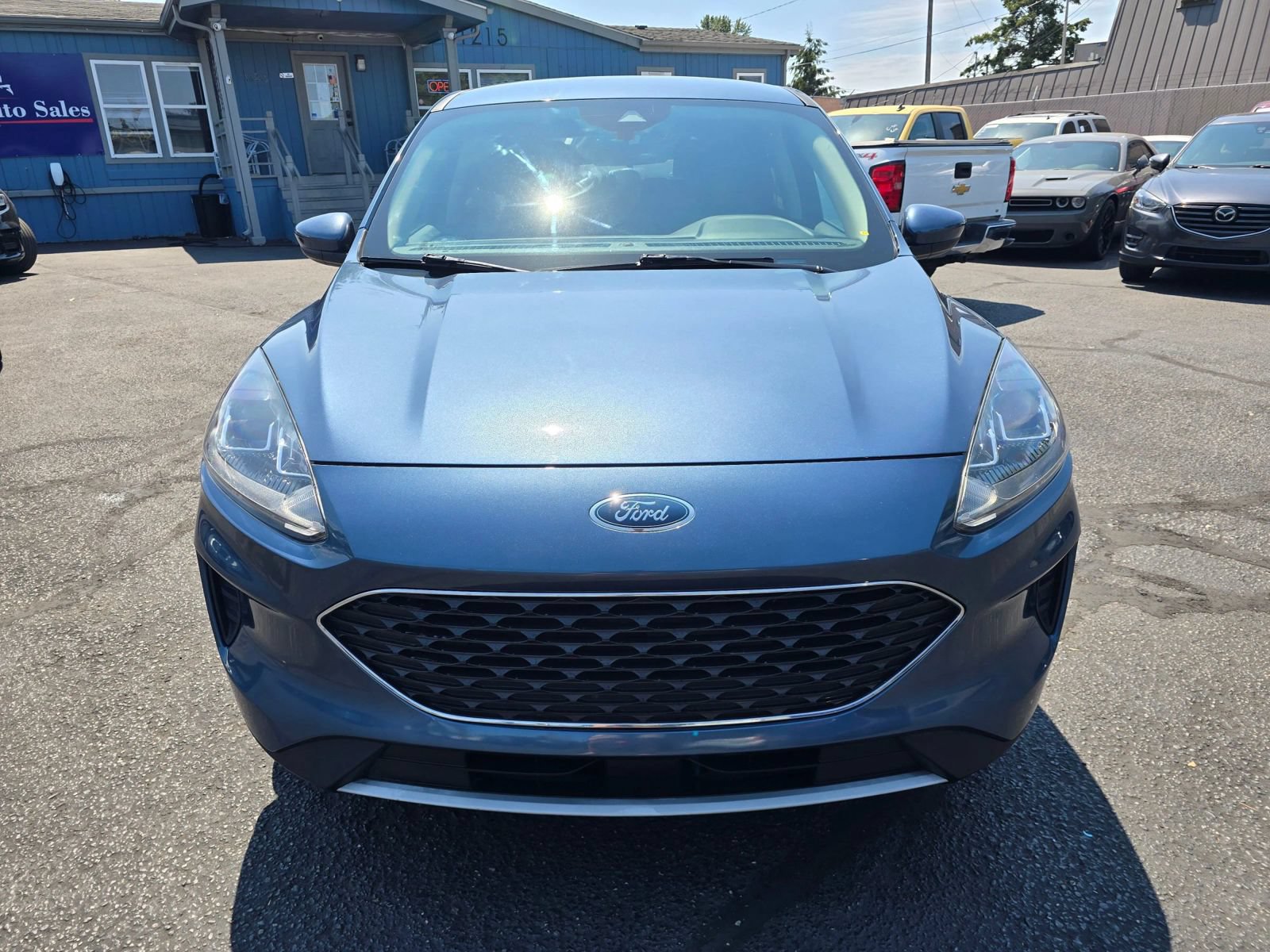 Used 2020 Ford Escape SE FWD image 9