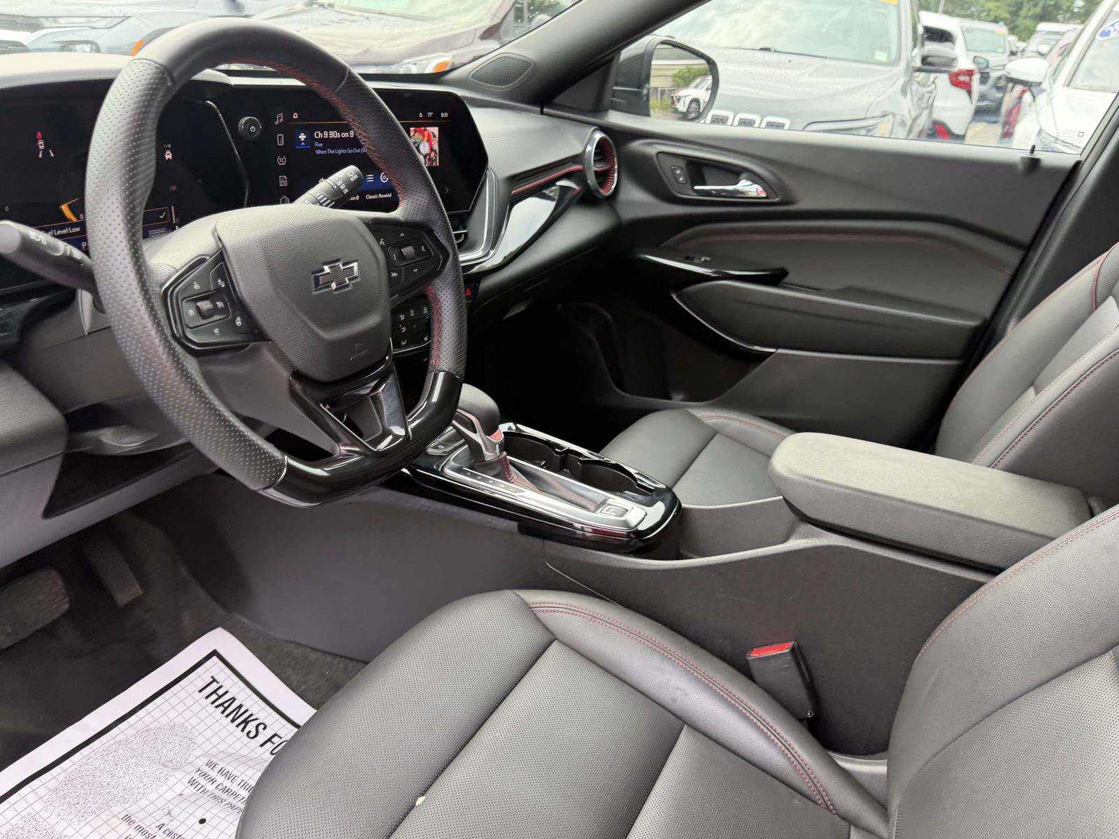 Certified 2024 Chevrolet Trax RS FWD image 10