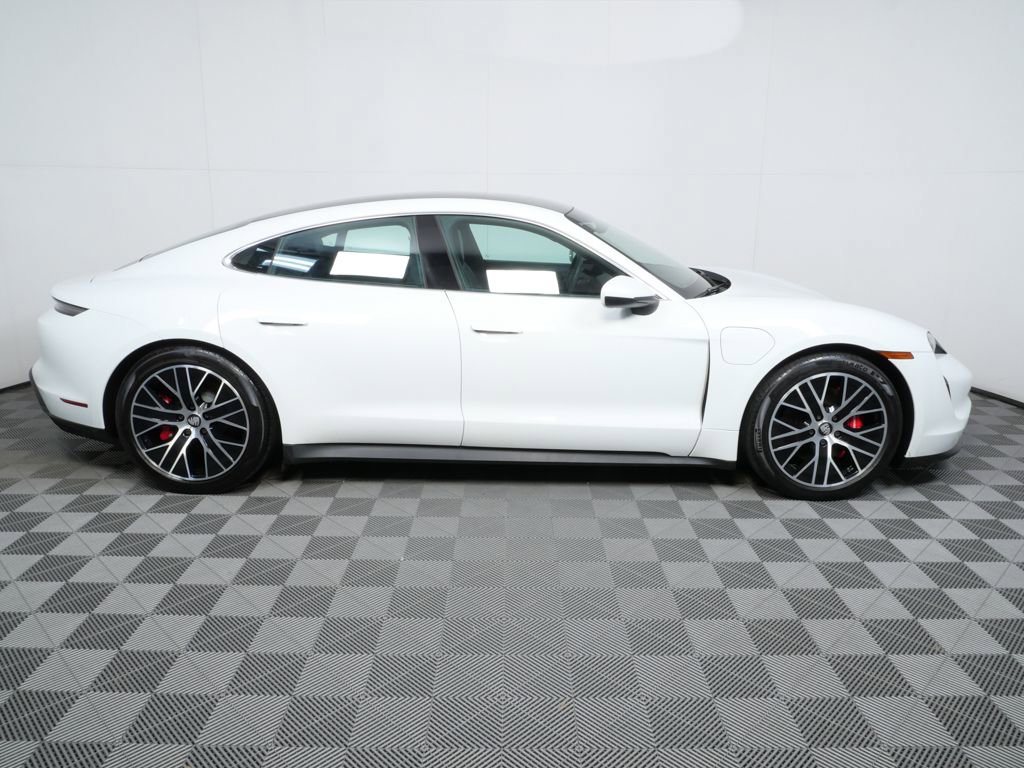 Certified 2022 Porsche Taycan 4S image 24