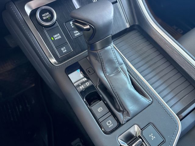 Used 2024 Lexus GX 550 image 20