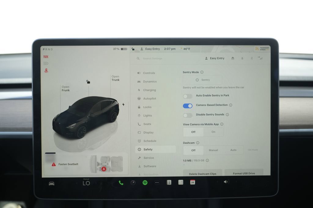 Used 2023 Tesla Model Y Long Range image 58