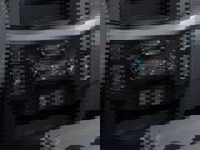 New 2026 Ford F550 4x4 Regular Cab Super Duty image 37