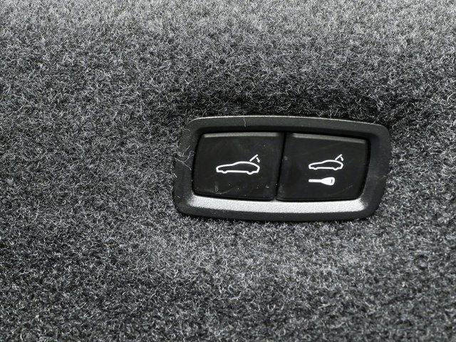 Used 2023 Audi e-tron GT Prestige w/ Prestige Package image 29