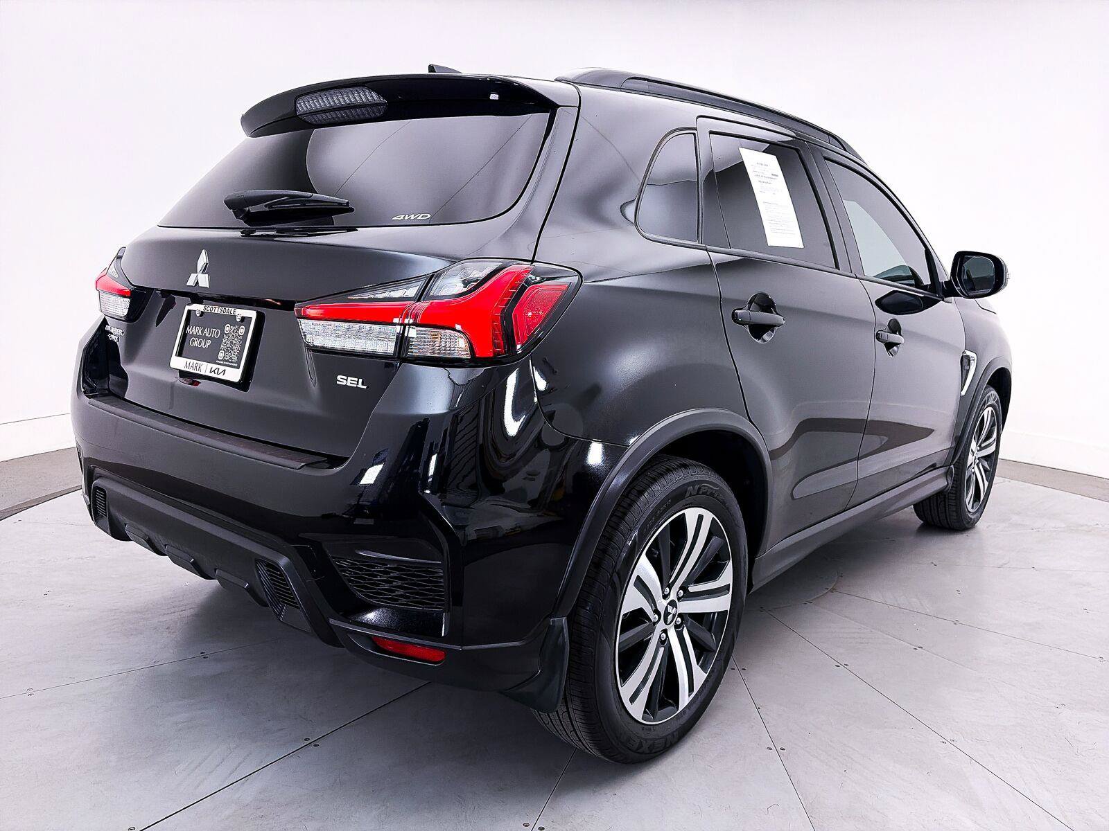 Used 2026 Mitsubishi Outlander Sport SEL AWD/4WD image 14