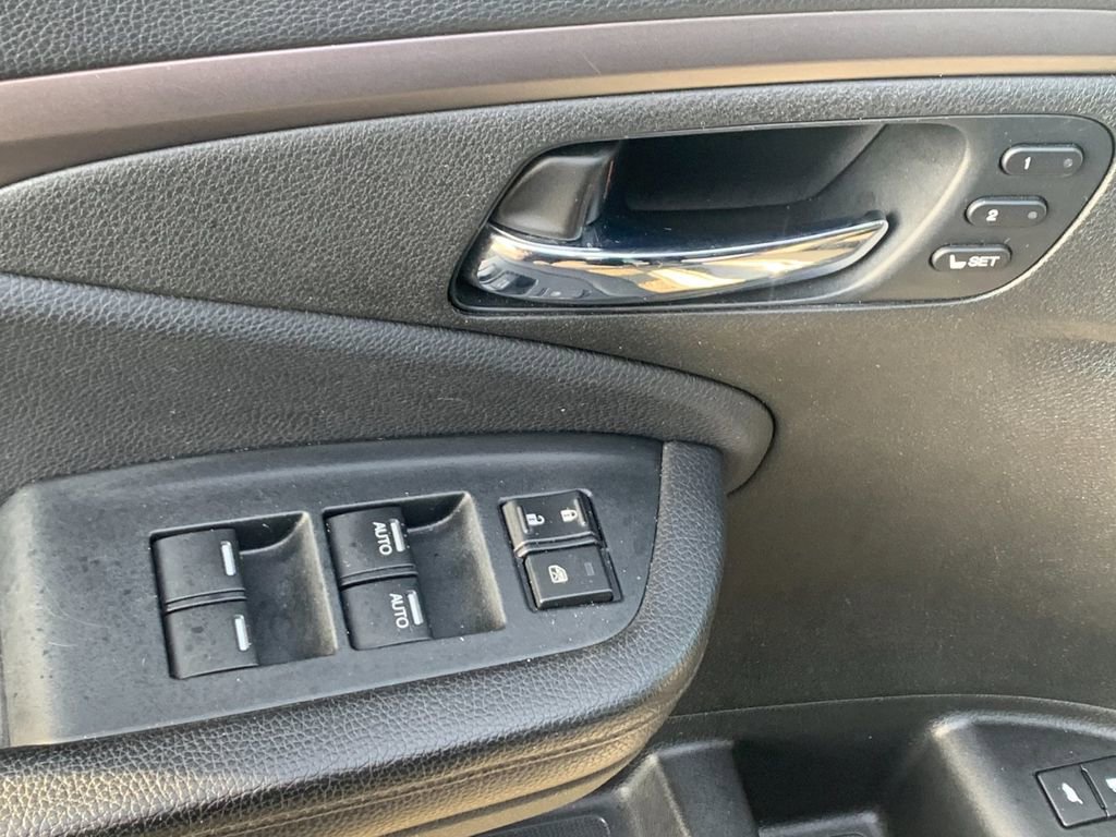 Used 2022 Honda Pilot Special Edition image 12