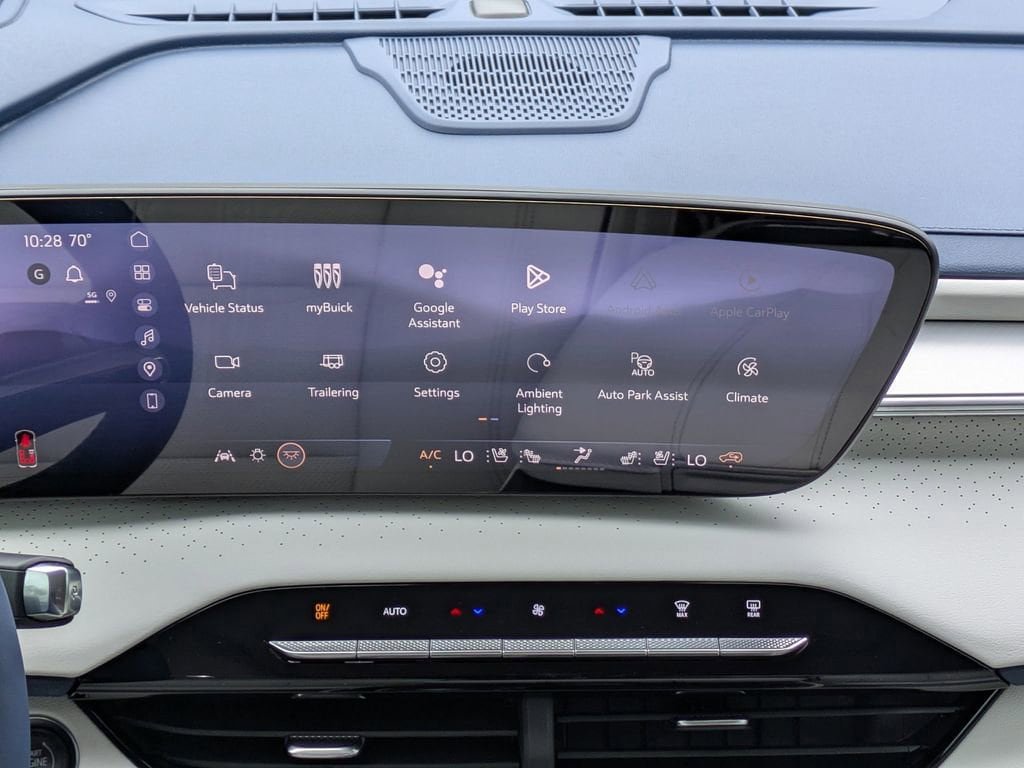 New 2026 Buick Enclave Avenir FWD image 19