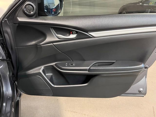 Used 2019 Honda Civic Sport image 11