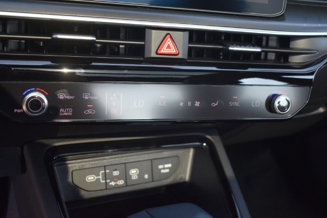 New 2026 Kia K5 GT-Line w/ GT-Line Premium Package AWD/4WD image 30