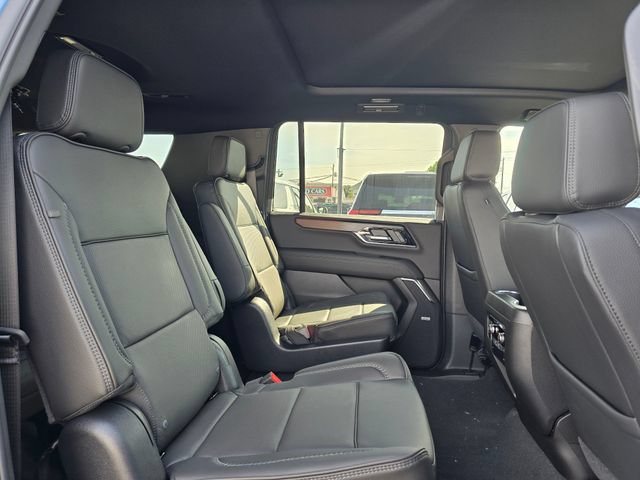 New 2026 GMC Yukon XL Denali w/ Sun & Power Step Package AWD/4WD image 12