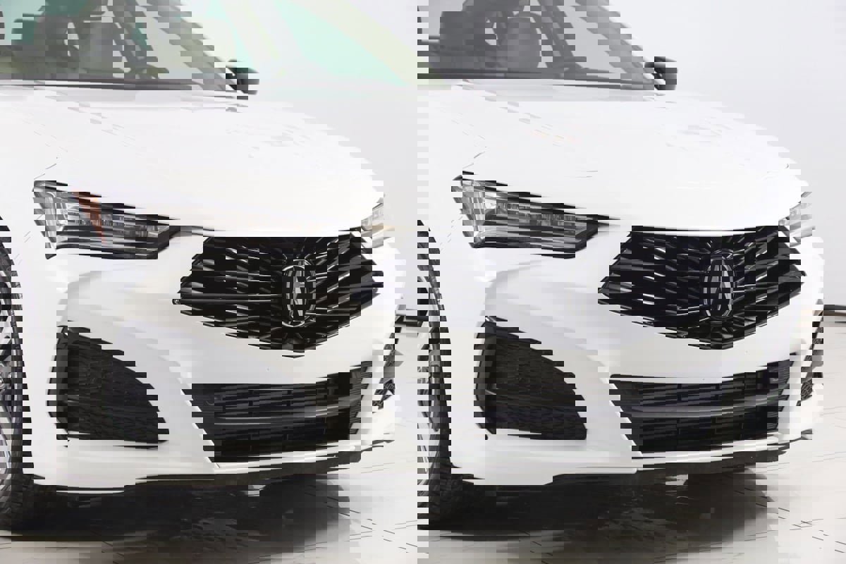 Used 2024 Acura TLX w/ Technology Package image 39