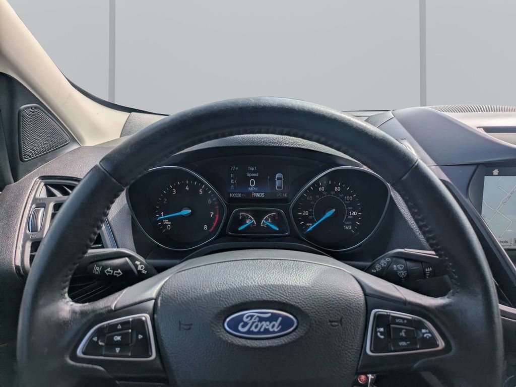 Used 2018 Ford Escape SEL w/ Ford Safe & Smart Package AWD/4WD image 30