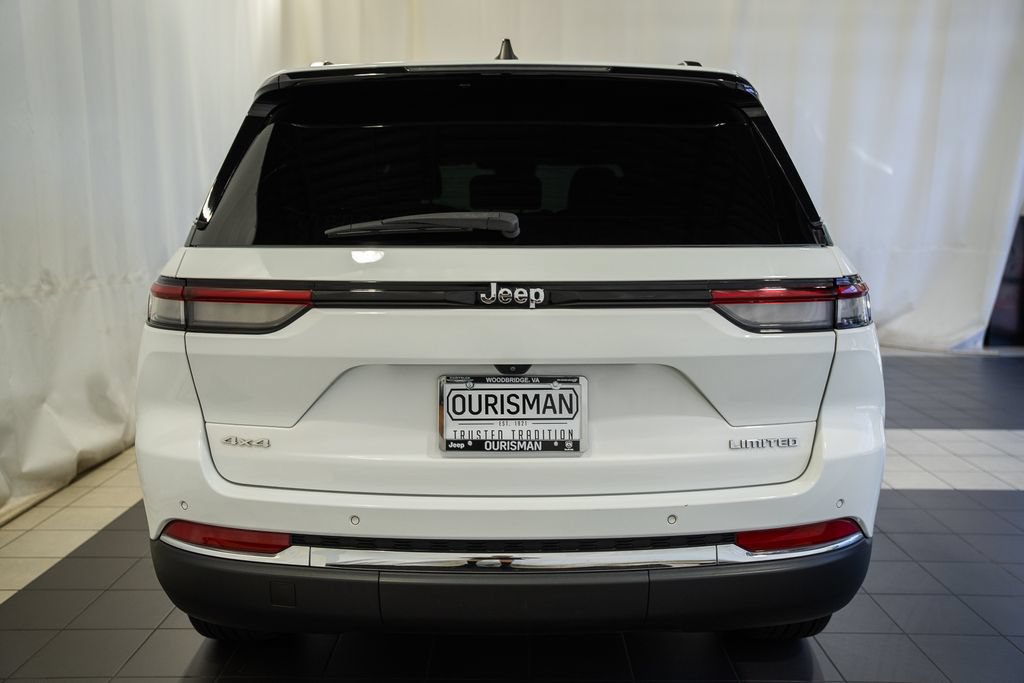 Certified 2023 Jeep Grand Cherokee Limited AWD/4WD image 5