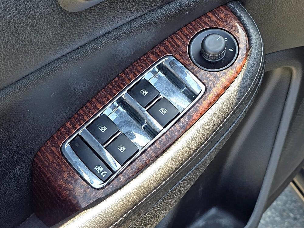 Used 2013 Chevrolet Malibu LTZ image 23