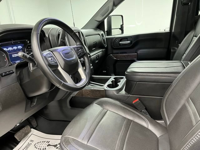 Used 2023 GMC Sierra 3500 Denali w/ Denali Black Diamond Edition AWD/4WD image 19