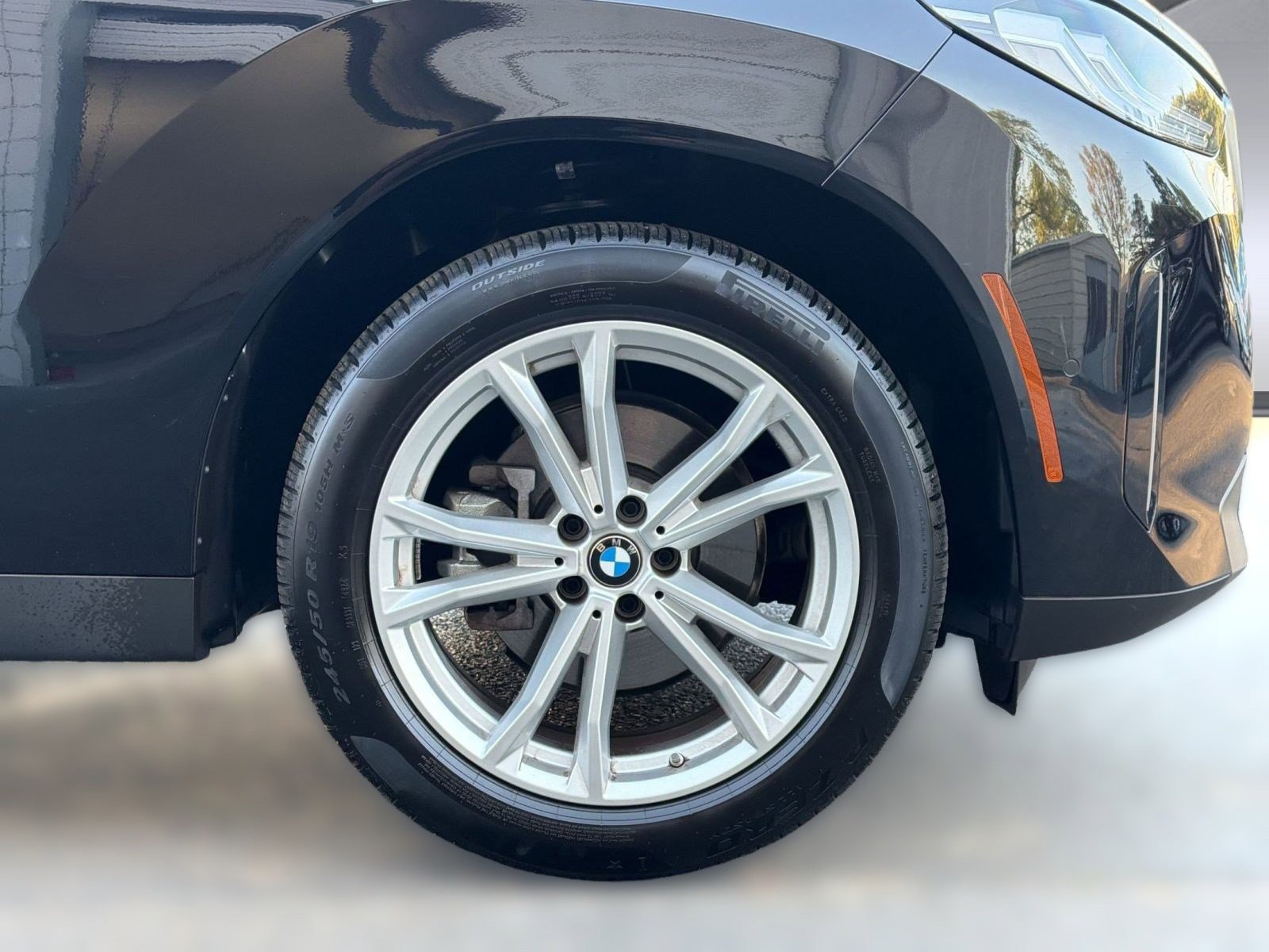 Used 2025 BMW X3 xDrive30i w/ Premium Package AWD/4WD image 12