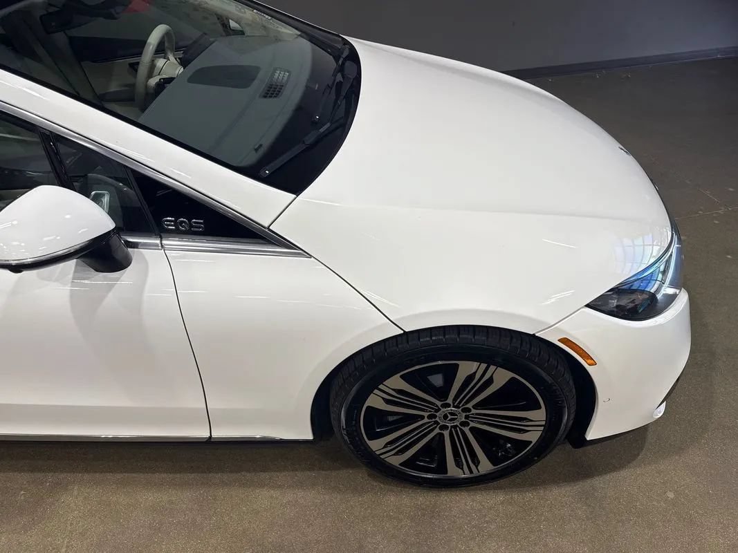 Used 2022 Mercedes-Benz EQS 450+ Sedan image 59