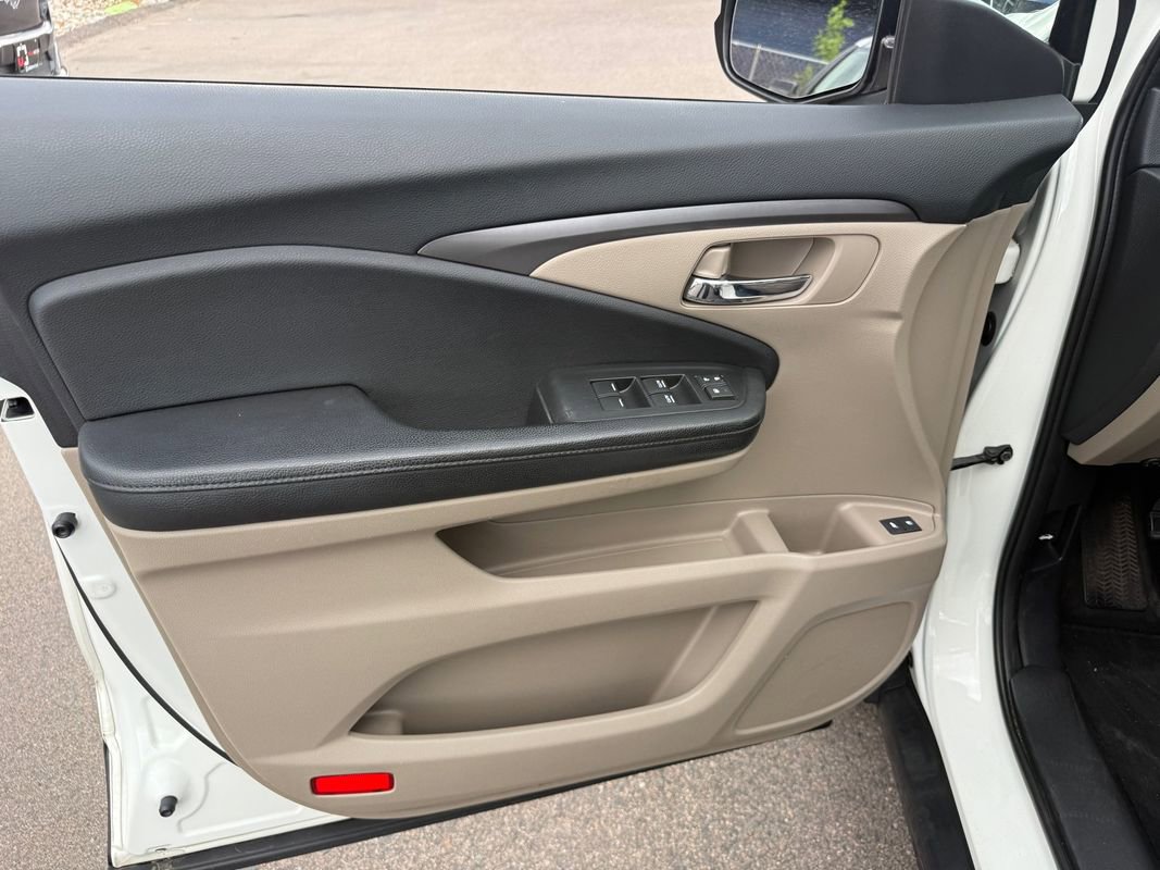 Used 2017 Honda Pilot EX-L image 27