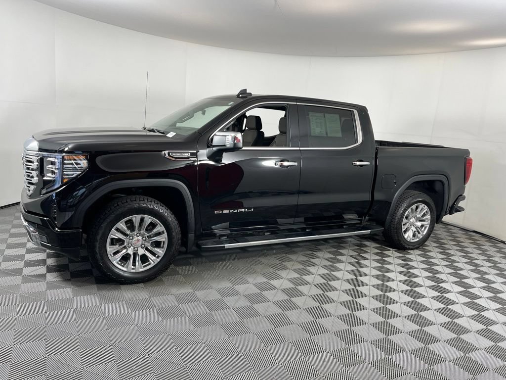 Used 2026 GMC Sierra 1500 Denali w/ Technology Package AWD/4WD image 15