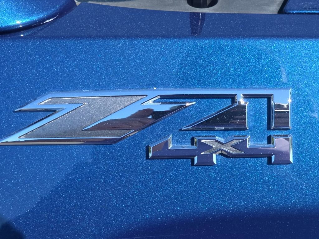 Used 2015 GMC Sierra 1500 SLE w/ SLE Value Package AWD/4WD image 14