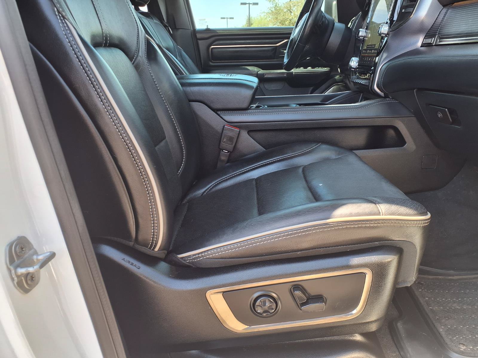 Used 2021 RAM 1500 Limited AWD/4WD image 11