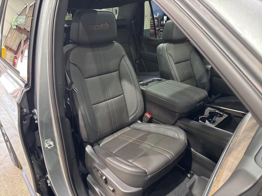 New 2026 Chevrolet Tahoe High Country w/ Sun And Tow Package image 49