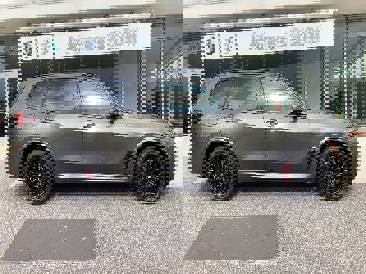 New 2026 BMW X5 sDrive40i w/ M Sport Package image 9