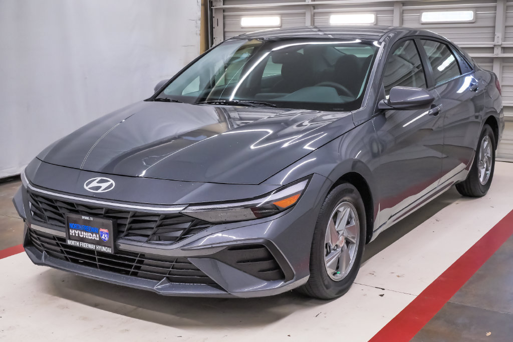 Certified 2026 Hyundai Elantra SE w/ Cargo Package