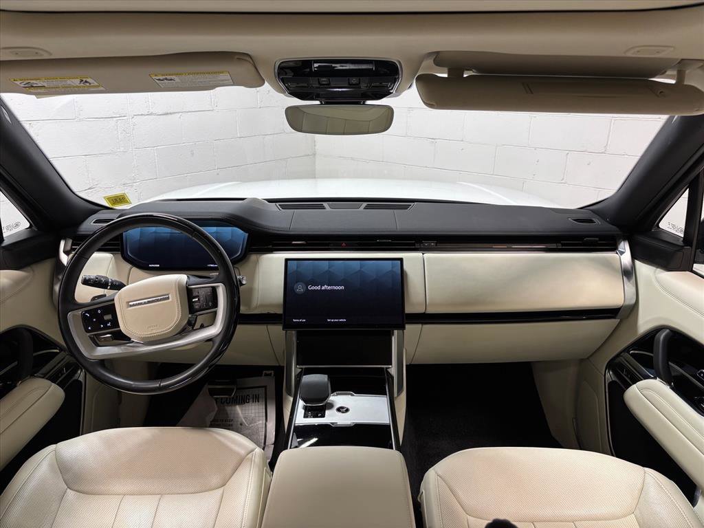 Used 2025 Land Rover Range Rover Long Wheelbase SE image 35