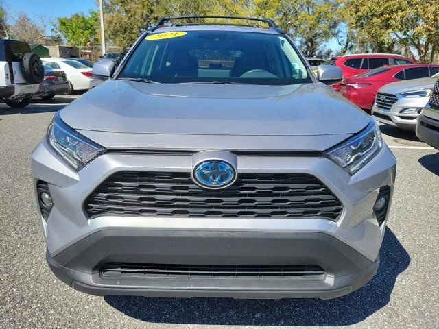 Used 2021 Toyota RAV4 XLE Premium image 15