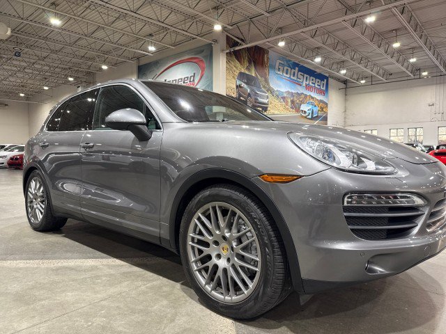 Used 2012 Porsche Cayenne S w/ Premium Pkg Plus image 24