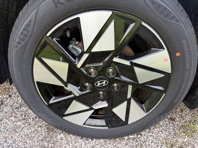 New 2025 Hyundai Kona SEL image 13