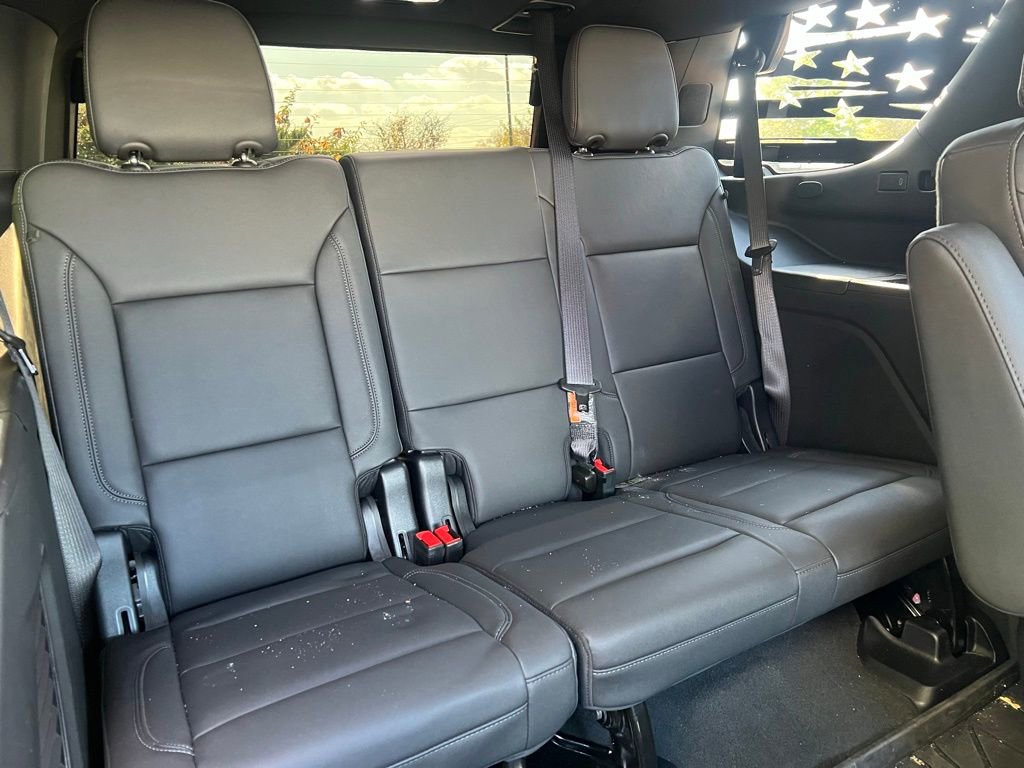 Used 2025 Chevrolet Tahoe Z71 w/ Z71 Off-Road Package image 16