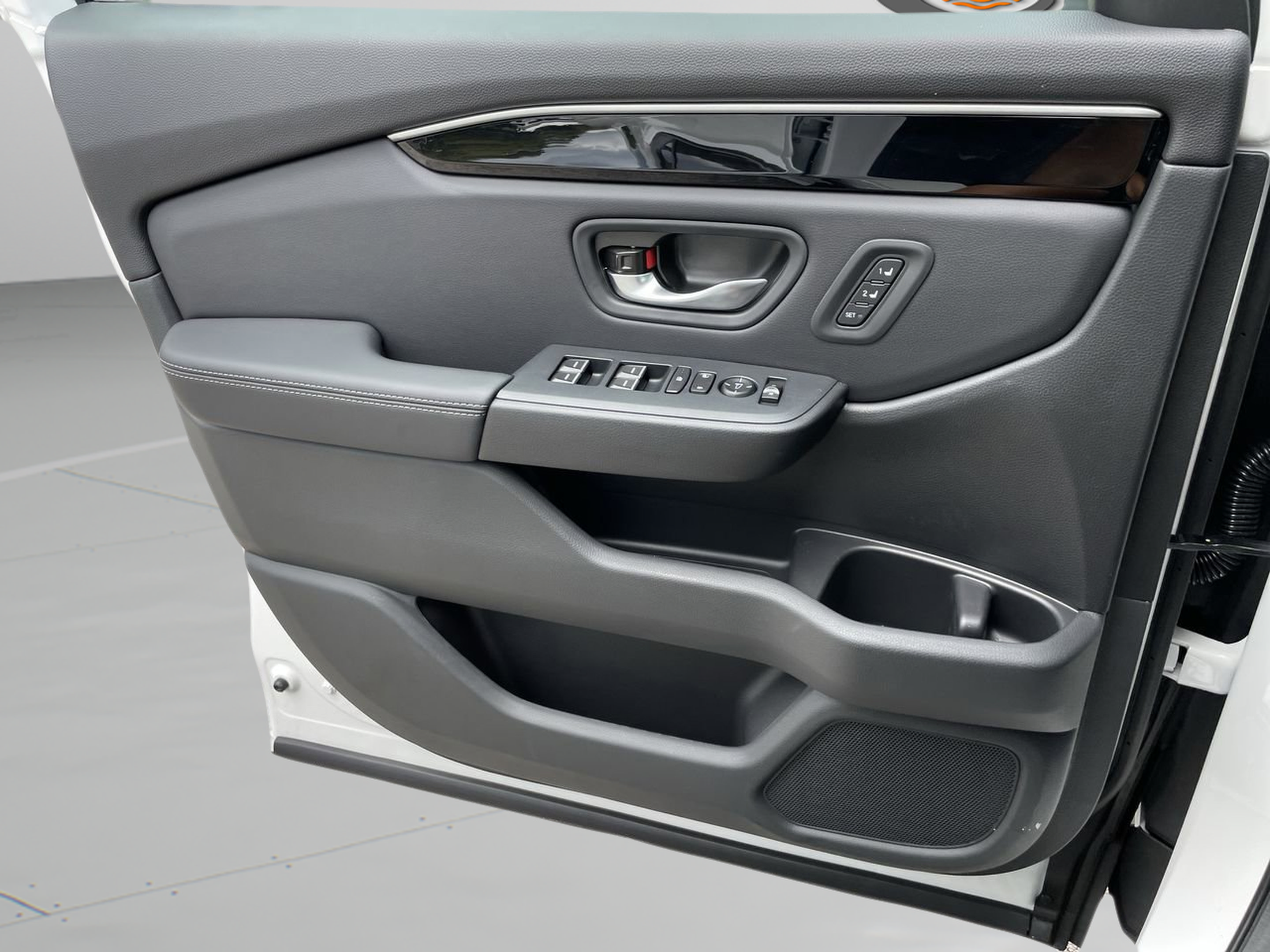 Certified 2025 Honda Pilot EX-L image 29