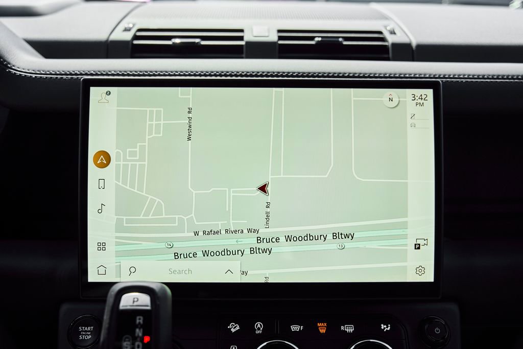 Used 2026 Land Rover Defender 110 AWD/4WD image 64