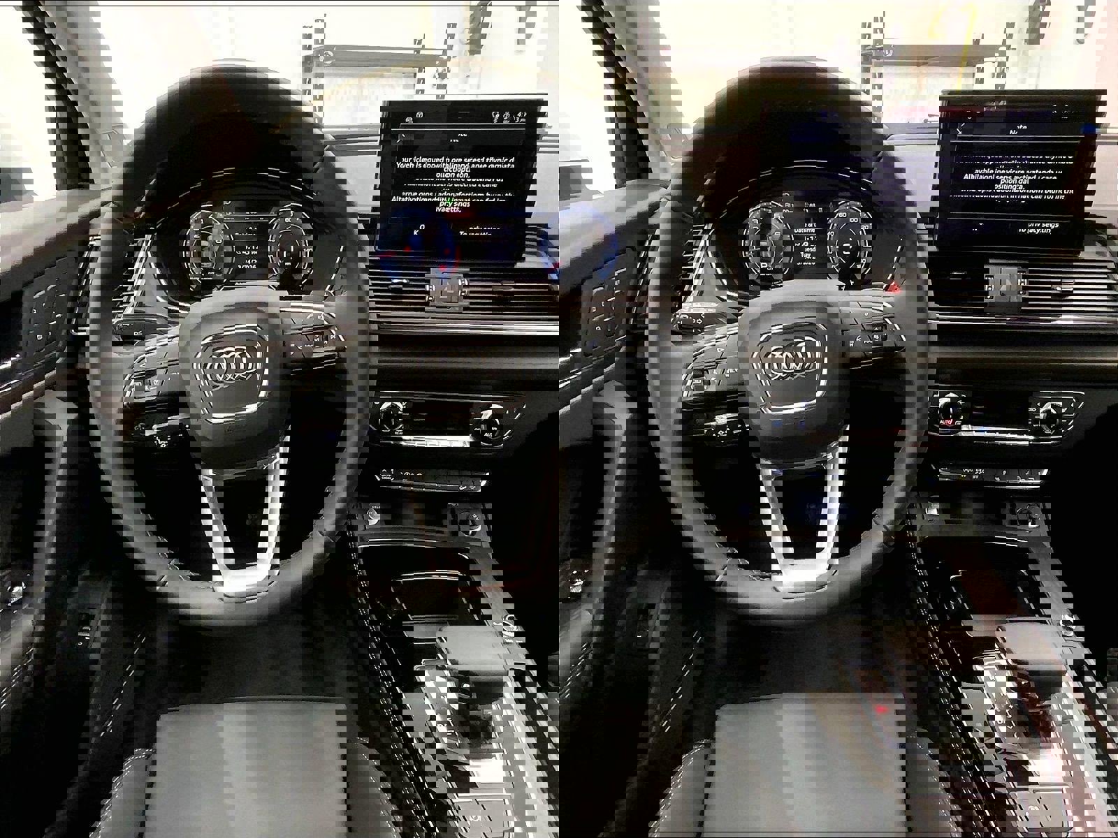 Used 2025 Audi Q5 2.0T Premium Plus w/ Premium Plus Package image 4